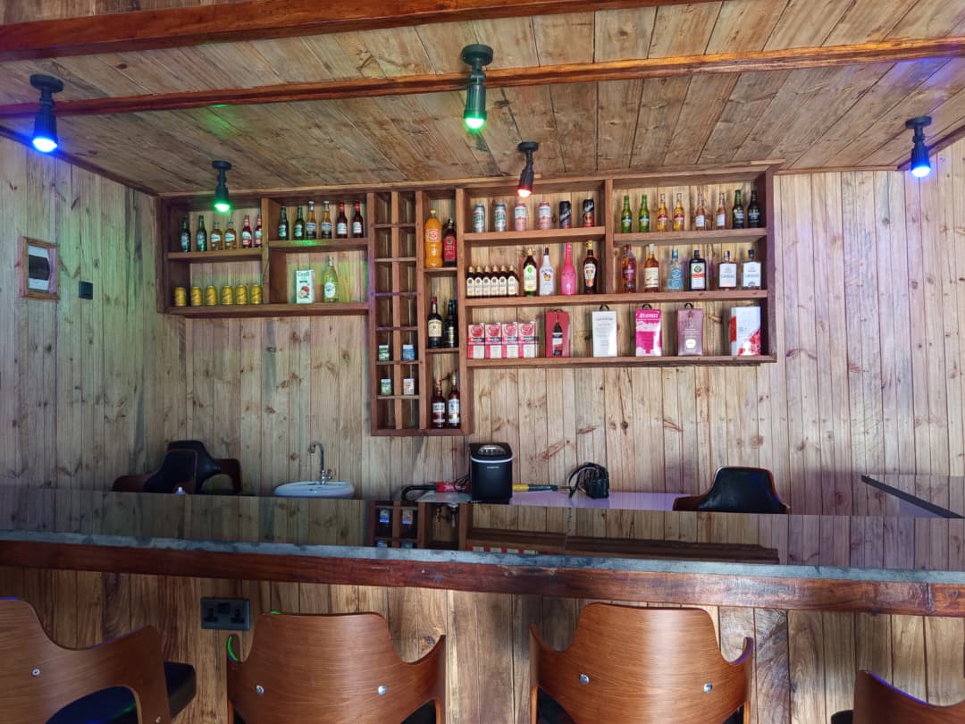 Cocktail Bar